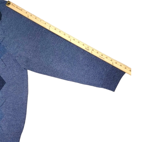 DOCKERS Men's XXL Pullover, Round Neck Sweater Blue designs, Long Sleeves. - Picture 7 of 10